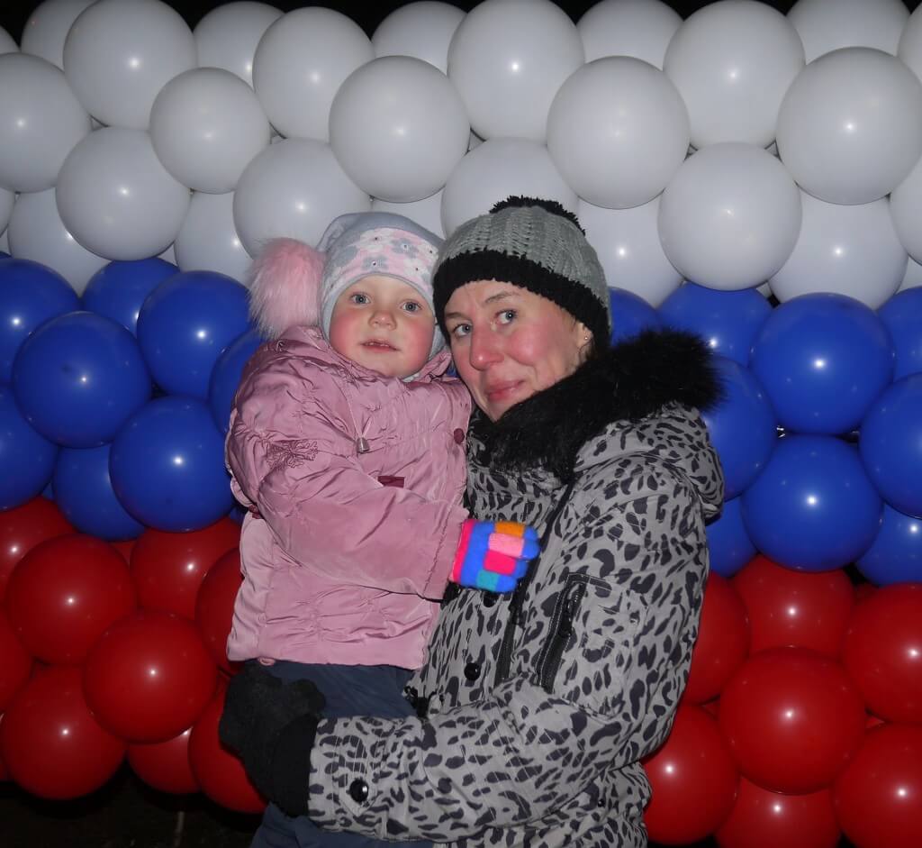 ГК «Покровские ворота» вместе с жителями домов отпраздновала День народного единства изображение 1