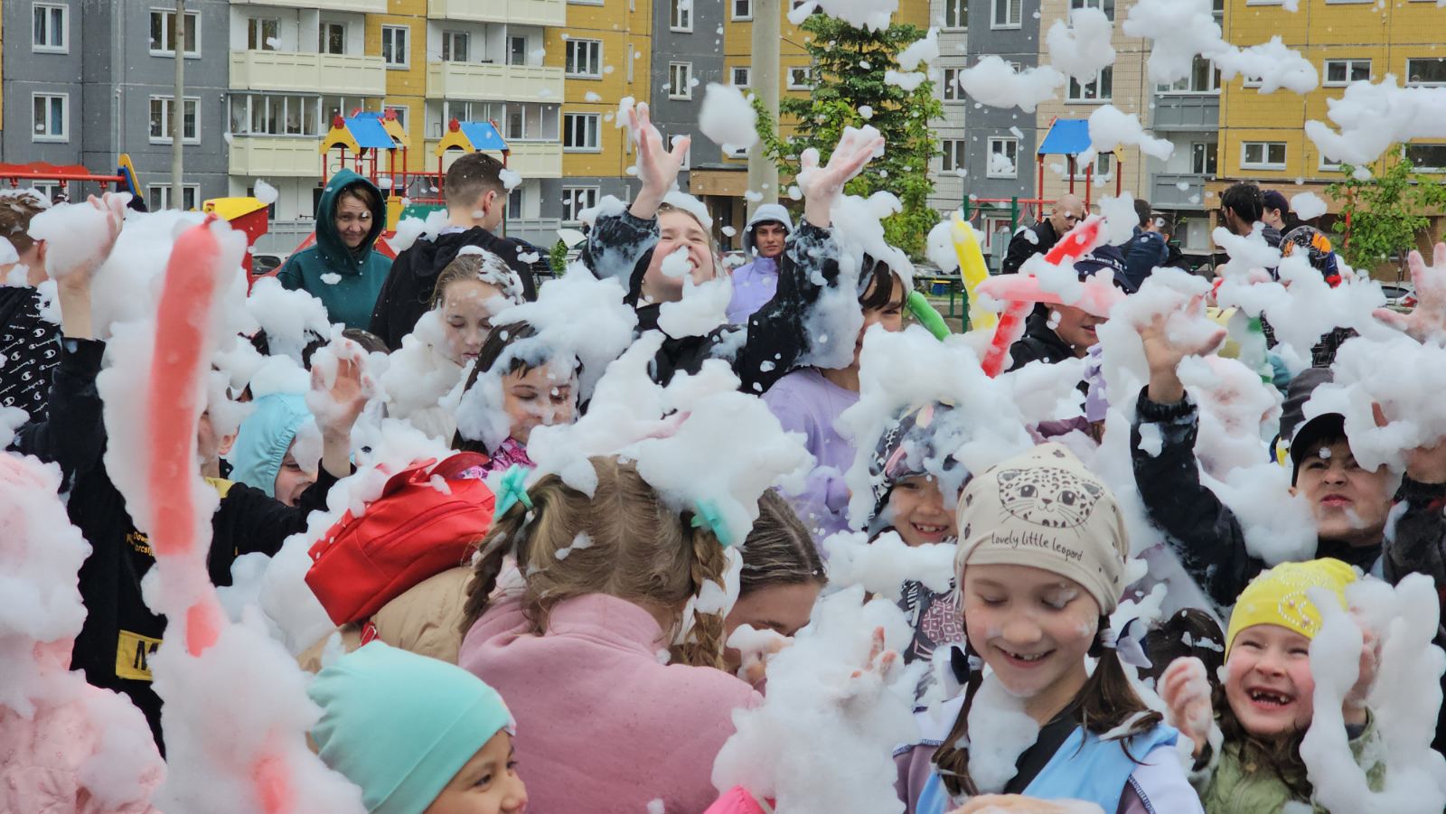 Весело завершили учебный год с жителями Солнечного изображение 1