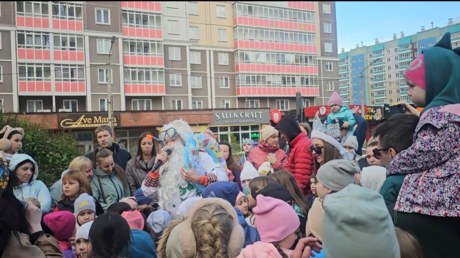 Отпраздновали "Неправильный новый год" с детворой изображение 1
