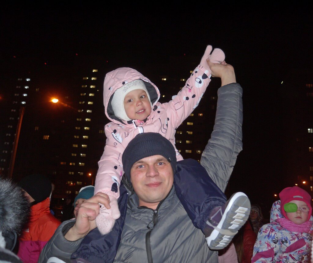 ГК «Покровские ворота» вместе с жителями домов отпраздновала День народного единства изображение 1