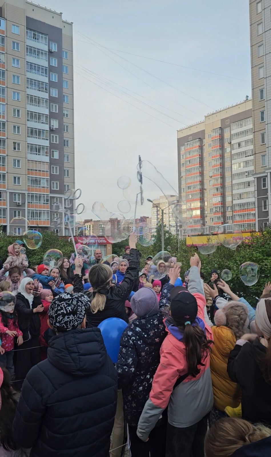 Отпраздновали "Неправильный новый год" с детворой изображение 1