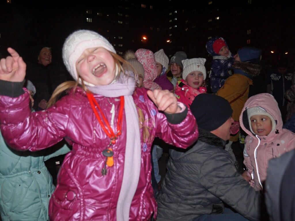 ГК «Покровские ворота» вместе с жителями домов отпраздновала День народного единства изображение 1