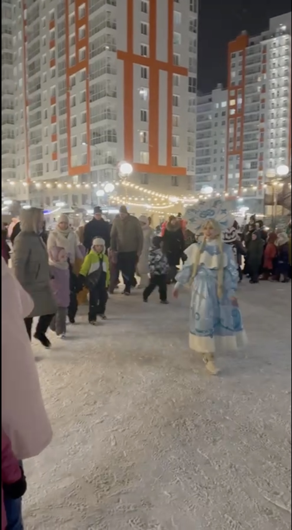 Праздник на улице Лесников, 31 и Лесников, 43 изображение 1